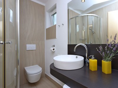 Apartment Three bedroom apartment with terrace Omišalj, Krk A-5298-a - Outdoor photo 24