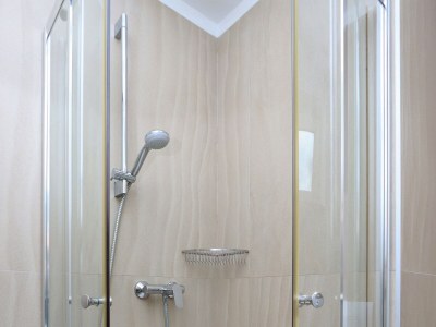 Apartment Three bedroom apartment with terrace Omišalj, Krk A-5298-a - Outdoor photo 25