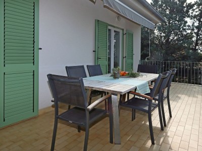 Apartment Three bedroom apartment with terrace Omišalj, Krk A-5298-a - Outdoor photo 33