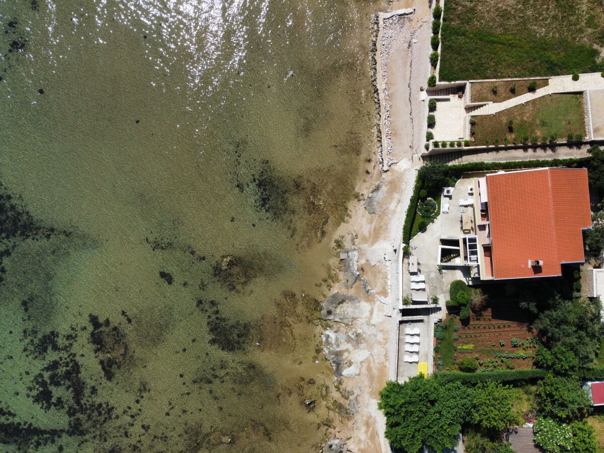 Apartment Apartments by the sea Tkon, Pašman - 6262 - Outdoor photo 3