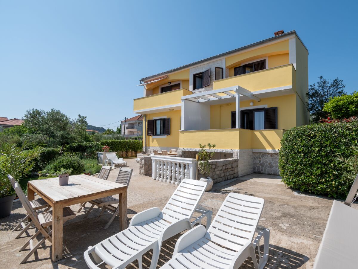 Apartment Apartments by the sea Tkon, Pašman - 6262 - Outdoor photo 5