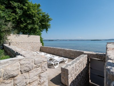 Apartment Apartments by the sea Tkon, Pašman - 6262 - Outdoor photo 12