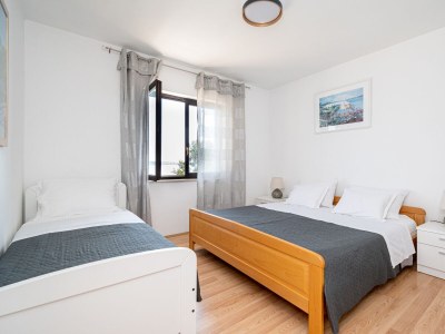 Apartment Apartments by the sea Tkon, Pašman - 6262 - Outdoor photo 28