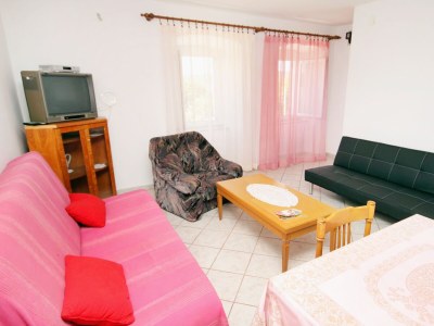 Apartment Two bedroom apartment with terrace and sea view Punat, Krk A-5329-a - Outdoor photo 8