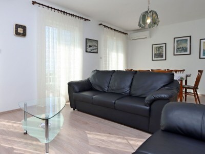 Apartment Two bedroom apartment with balcony and sea view Šmrika, Kraljevica A-5508-a - Outdoor photo 12