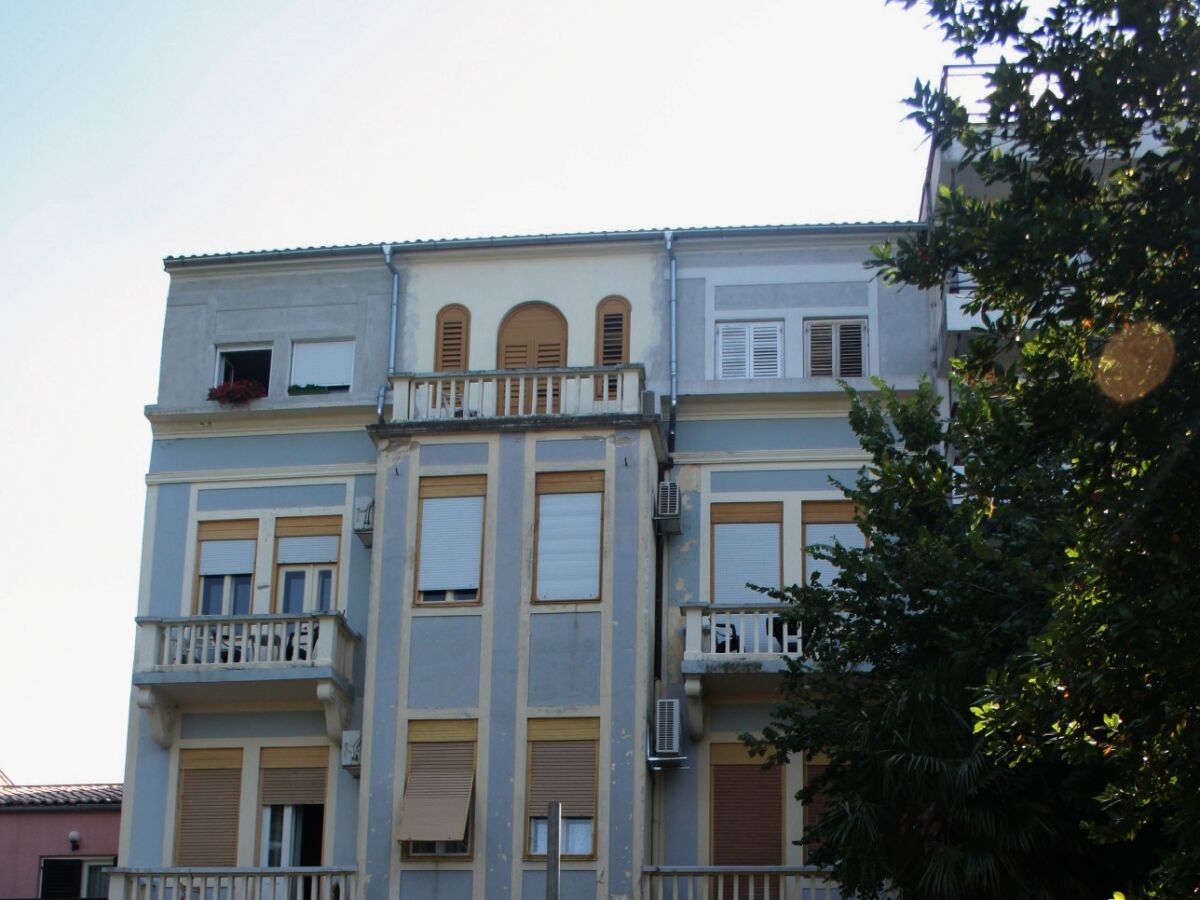 Apartment One bedroom apartment near beach Crikvenica A-5563-a - Outdoor photo 2