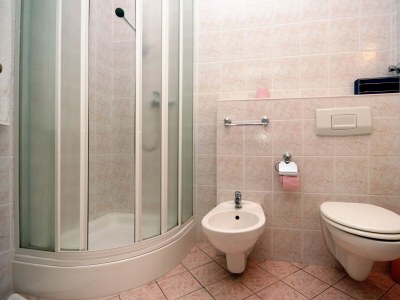 Apartment One bedroom apartment near beach Crikvenica A-5563-a - Outdoor photo 16