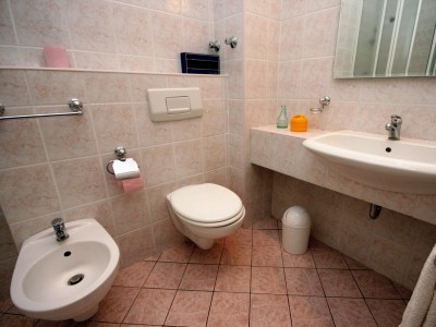 Apartment One bedroom apartment near beach Crikvenica A-5563-a - Outdoor photo 17