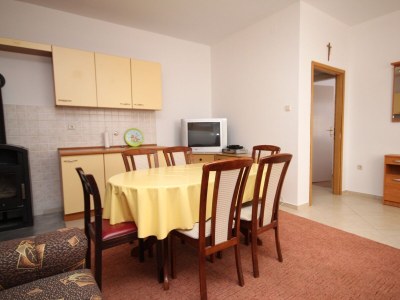 Apartment Two bedroom apartment with terrace Seline, Paklenica A-6604-a - Outdoor photo 9