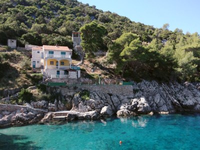 Apartment Three bedroom apartment near beach Cove Pobij, Hvar A-5633-a in Gdinj - Apartment