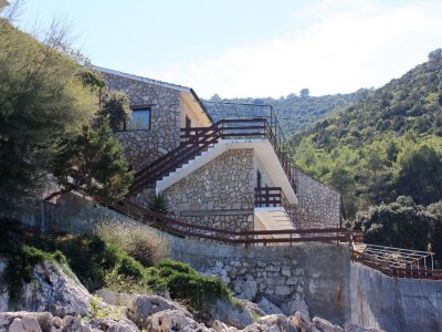 Apartment Three bedroom apartment near beach Cove Pobij, Hvar A-5633-a - Outdoor photo 4