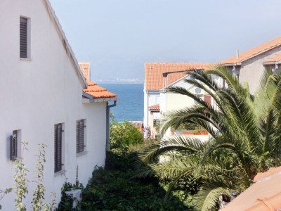 Apartment Three bedroom apartment with terrace Mirca, Brač A-5655-a - Outdoor photo 32