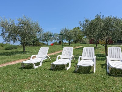 Holiday house Two bedroom house with terrace Sveti Martin, Central Istria - Središnja Istra K-7849 - Outdoor photo 8