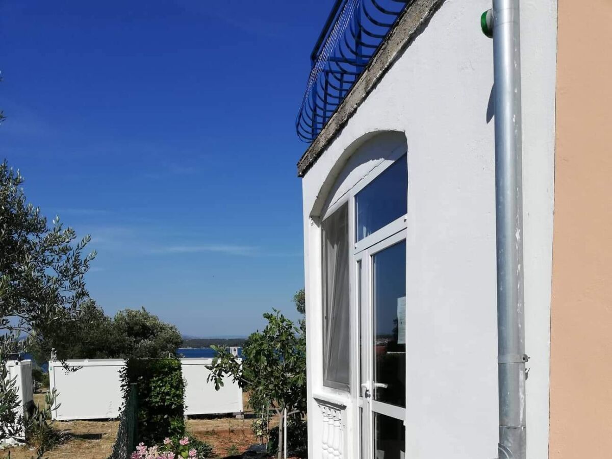 Apartment Two bedroom apartment with terrace and sea view Tkon, Pašman A-5827-b - Outdoor photo 3