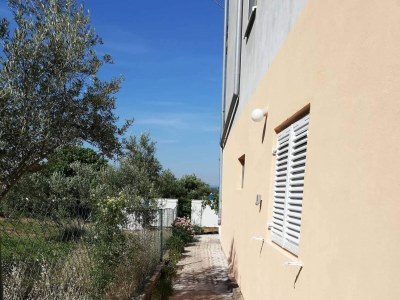 Apartment Two bedroom apartment with terrace and sea view Tkon, Pašman A-5827-b - Outdoor photo 5