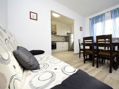 Apartment Two bedroom apartment with terrace and sea view Biograd na Moru, Biograd A-5833-a - Outdoor photo 8