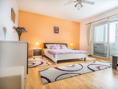 Apartment Two bedroom apartment with terrace and sea view Biograd na Moru, Biograd A-5833-a - Outdoor photo 11