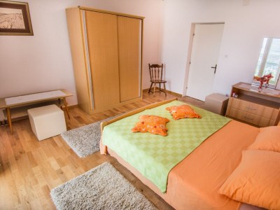 Apartment Two bedroom apartment with terrace and sea view Biograd na Moru, Biograd A-5833-a - Outdoor photo 14