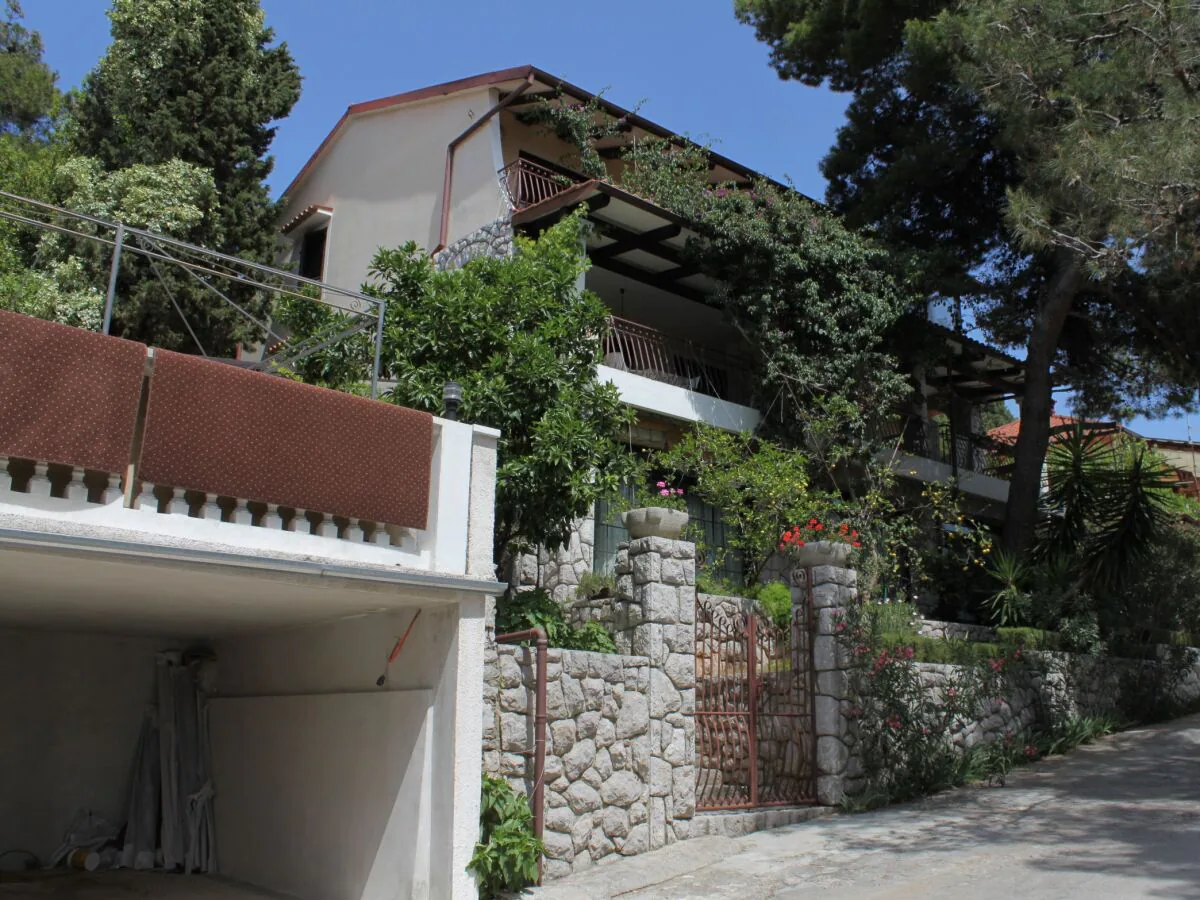 Apartment Four-bedroom apartment with terrace Mali Lošinj, Lošinj A-7992-a