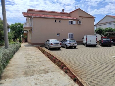 Apartment One bedroom apartment with terrace Sukošan, Zadar A-5888-a - Outdoor photo 2