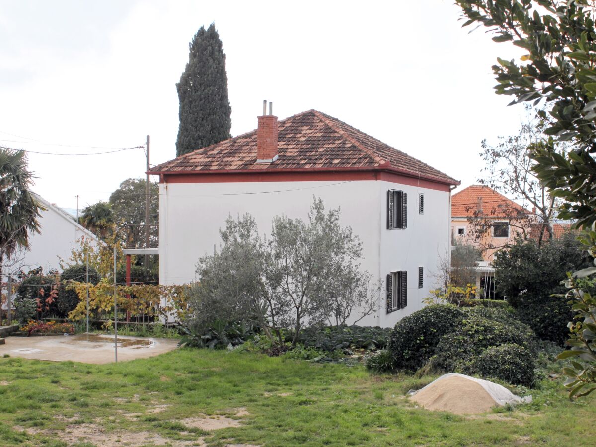 Apartment Two bedroom apartment with balcony and sea view Zadar - Diklo, Zadar A-5926-a - Outdoor photo 4