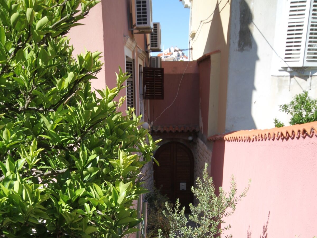 Apartment One bedroom apartment with air-conditioning Mali Lošinj, Lošinj A-8001-a - Outdoor photo 5