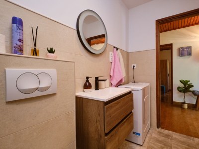 Holiday house Two bedroom house with terrace Artatore, Lošinj K-8005 - Outdoor photo 22