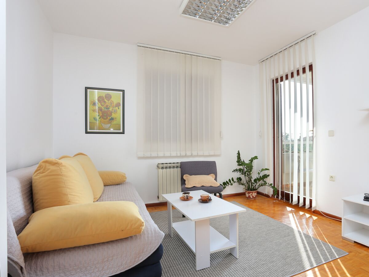 Apartment Two bedroom apartment with terrace Makarska A-5984-a