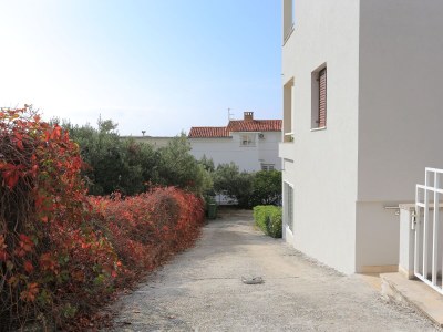 Apartment Two bedroom apartment with terrace Makarska A-5984-a - Outdoor photo 8