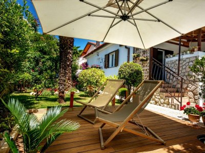 Apartment One bedroom apartment with terrace Artatore, Lošinj A-8020-a in Cunski - Apartment