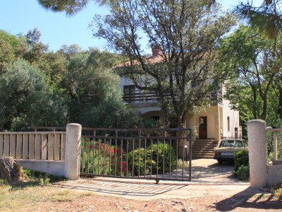 Apartment Three bedroom apartment near beach Cove Merašćica, Cres A-8071-a - Outdoor photo 3