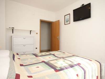 Apartment Three bedroom apartment near beach Cove Merašćica, Cres A-8071-a - Outdoor photo 22