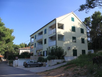 Apartment One bedroom apartment with terrace and sea view Jelsa, Hvar A-8751-a - Outdoor photo 2