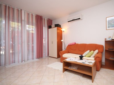 Apartment One bedroom apartment with terrace and sea view Jelsa, Hvar A-8751-a - Outdoor photo 6