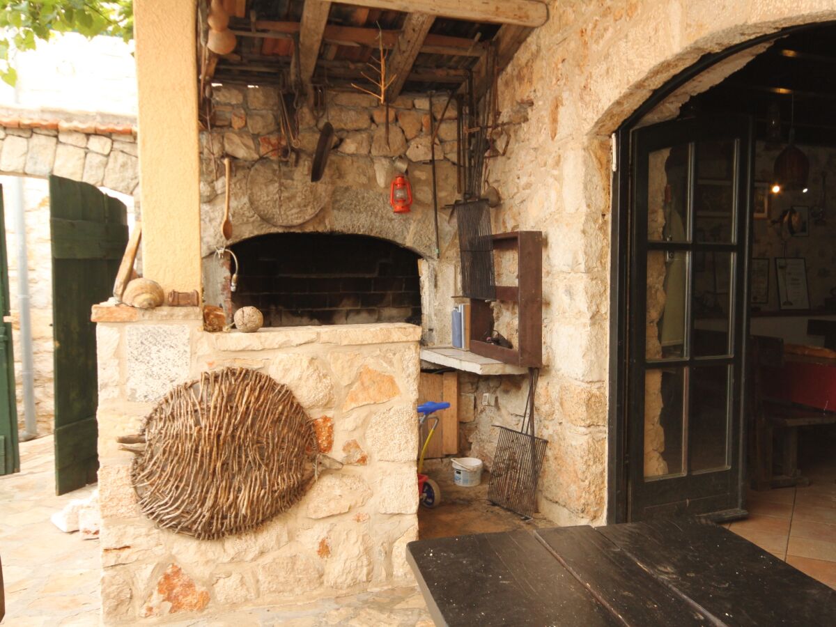 Apartment One bedroom apartment with terrace and sea view Ivan Dolac, Hvar A-8753-f - Outdoor photo 5