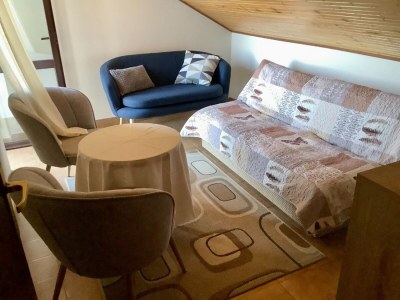 Apartment Two bedroom apartment with terrace and sea view Zavalatica, Korčula A-9137-a - Outdoor photo 11