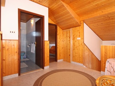 Apartment Two bedroom apartment with terrace and sea view Zavalatica, Korčula A-9137-a - Outdoor photo 22