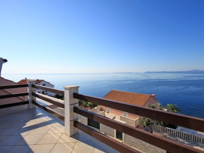 Apartment Two bedroom apartment with terrace and sea view Zavalatica, Korčula A-9137-a - Outdoor photo 26