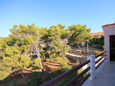 Apartment Two bedroom apartment with terrace and sea view Zavalatica, Korčula A-9137-a - Outdoor photo 28