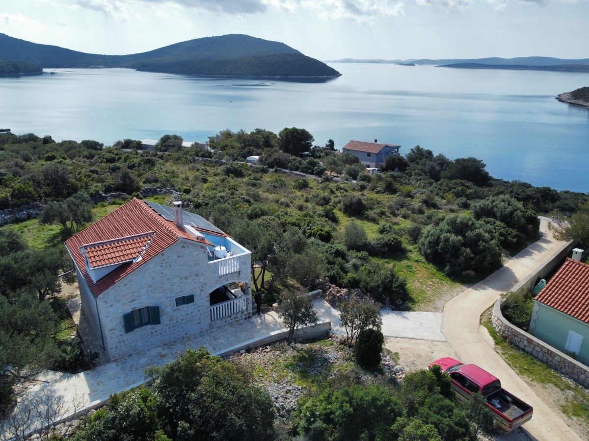 Holiday house Three bedroom house with terrace and sea view Cove Soline, Pašman K-8222 - Outdoor photo 3