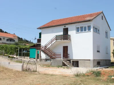 Apartment Three bedroom apartment near beach Tkon, Pašman A-8244-b - Outdoor photo 3