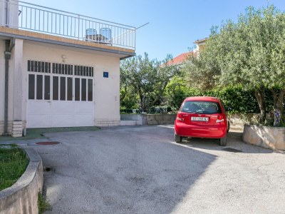 Apartment Two bedroom apartment with terrace and sea view Trogir A-9209-a - Outdoor photo 18