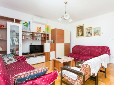 Apartment Two bedroom apartment with terrace and sea view Trogir A-9209-a - Outdoor photo 21