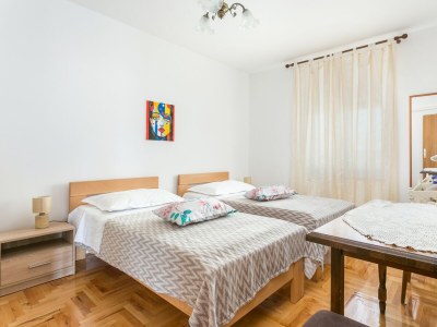 Apartment Two bedroom apartment with terrace and sea view Trogir A-9209-a - Outdoor photo 30