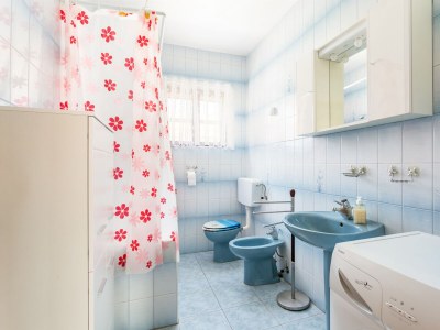 Apartment Two bedroom apartment with terrace and sea view Trogir A-9209-a - Outdoor photo 32