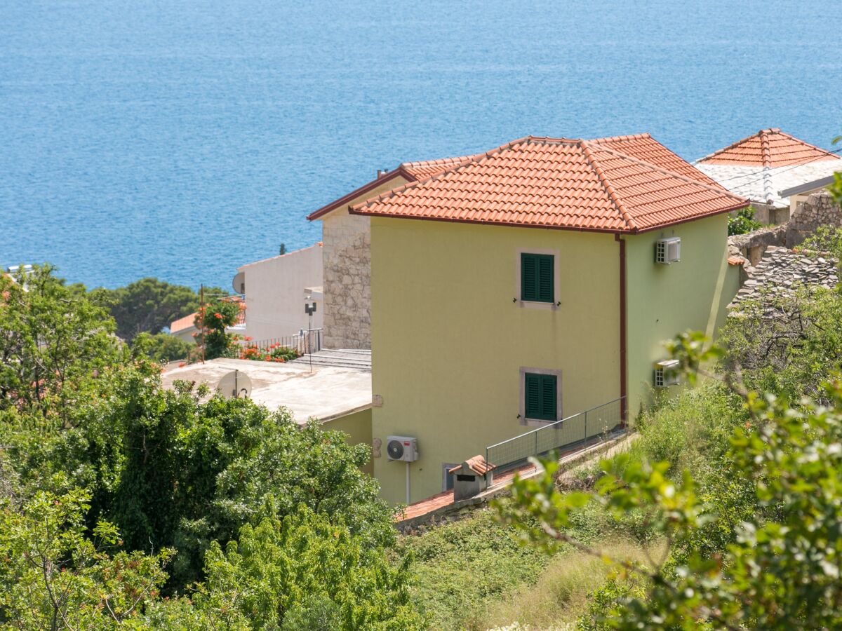 Holiday house Two bedroom house with terrace and sea view Igrane, Makarska K-8332 - Outdoor photo 3