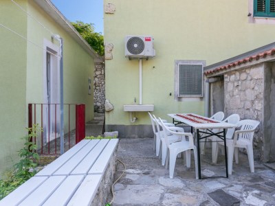 Holiday house Two bedroom house with terrace and sea view Igrane, Makarska K-8332 - Outdoor photo 9