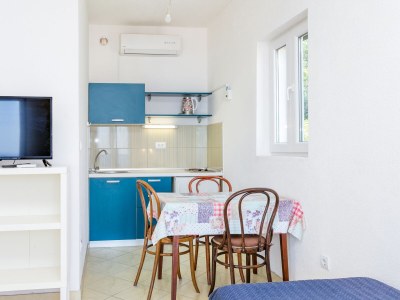 Holiday house Two bedroom house with terrace and sea view Igrane, Makarska K-8332 - Outdoor photo 18