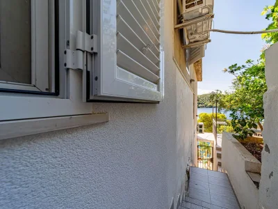 Apartment One bedroom apartment near beach Ubli, Lastovo A-8344-a - Outdoor photo 11