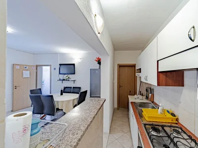 Apartment One bedroom apartment near beach Ubli, Lastovo A-8344-a - Outdoor photo 24